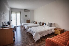 3 Schlafzimmer, Bügeleisen/Bügelbrett, WLAN, Bettwäsche