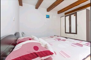 Apartment, 2 Double Beds | Soundproofing, free WiFi, bed sheets - Apartment Monkovic (Dubrovnik)