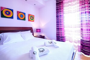 3 makuuhuonetta, silitysrauta/-lauta, Wi-Fi, vuodevaatteet