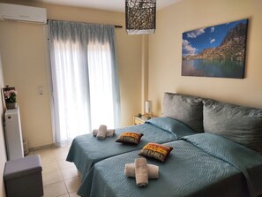 3 bedrooms, iron/ironing board, Internet, bed sheets