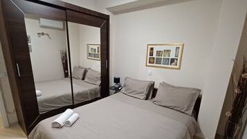 2 Schlafzimmer, Bügeleisen/Bügelbrett, kostenloses WLAN, Bettwäsche