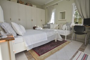 4 chambres, bureau, fer et planche à repasser, Wi-Fi