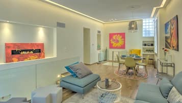 TV connectée, chaîne hi-fi, espaces bureaux