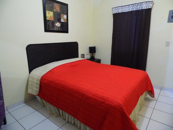 Standard Single Room, 1 Queen Bed, Non Smoking