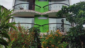Front of property - Hostal Quilla (Cusco)