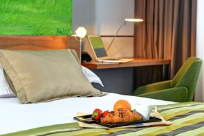 1 habitación, ropa de cama de alta calidad y minibar 