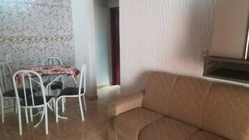 Family Cabin (8 people) | Living room