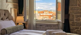 Riva Palace - design rooms