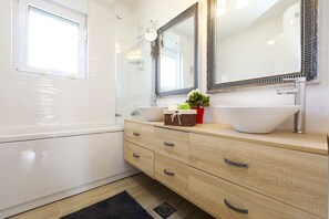Villa, Private Pool | Bathroom | Shower, hair dryer, bathrobes, towels - Villa Harmony (Zadar)
