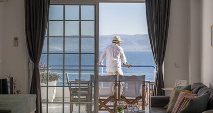 Appartement de luxe Ă la plage, balcon avec vue sur la mer, prĂšs de Nauplie, MycĂšnes, Ăpidaure