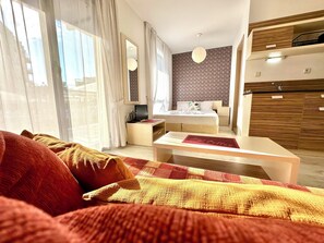 WiFi, bed sheets - MENADA * RAINBOW 3 * - Comfortable studio with direct pool view (Слънчев бряг)
