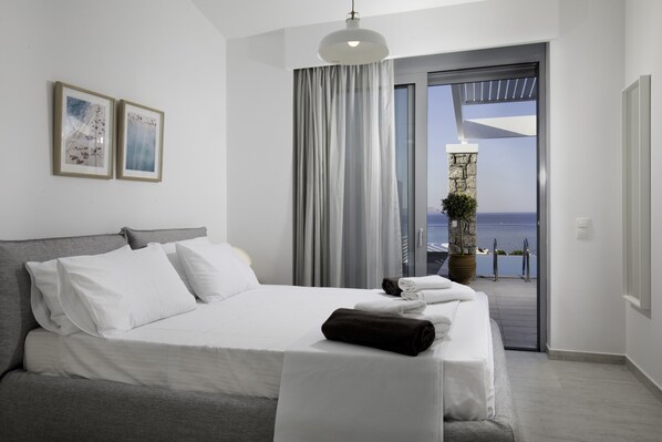 4 bedrooms, iron/ironing board, travel crib, WiFi