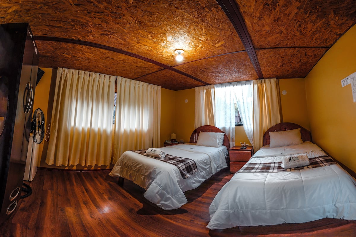 Bungalow, 2 Twin Beds, Pool View | Egyptian cotton sheets, premium bedding, down comforters, minibar