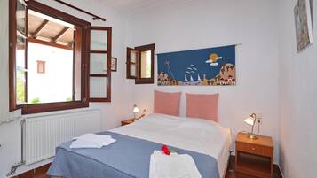 2 slaapkamers, een strijkplank/strijkijzer, wifi, beddengoed