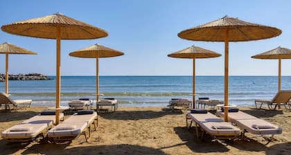 Villa Eva 2 Brand new luxury villa, 50 meters from the sea with a dream garden