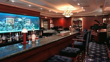 2 bars/lounges, piano bar