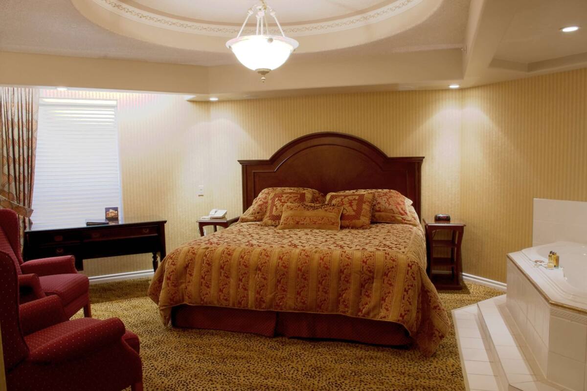 Zimmer, 1 King-Bett, Whirlpool