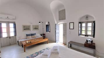 Zimmersafe, Bügeleisen/Bügelbrett, kostenloses WLAN, Bettwäsche