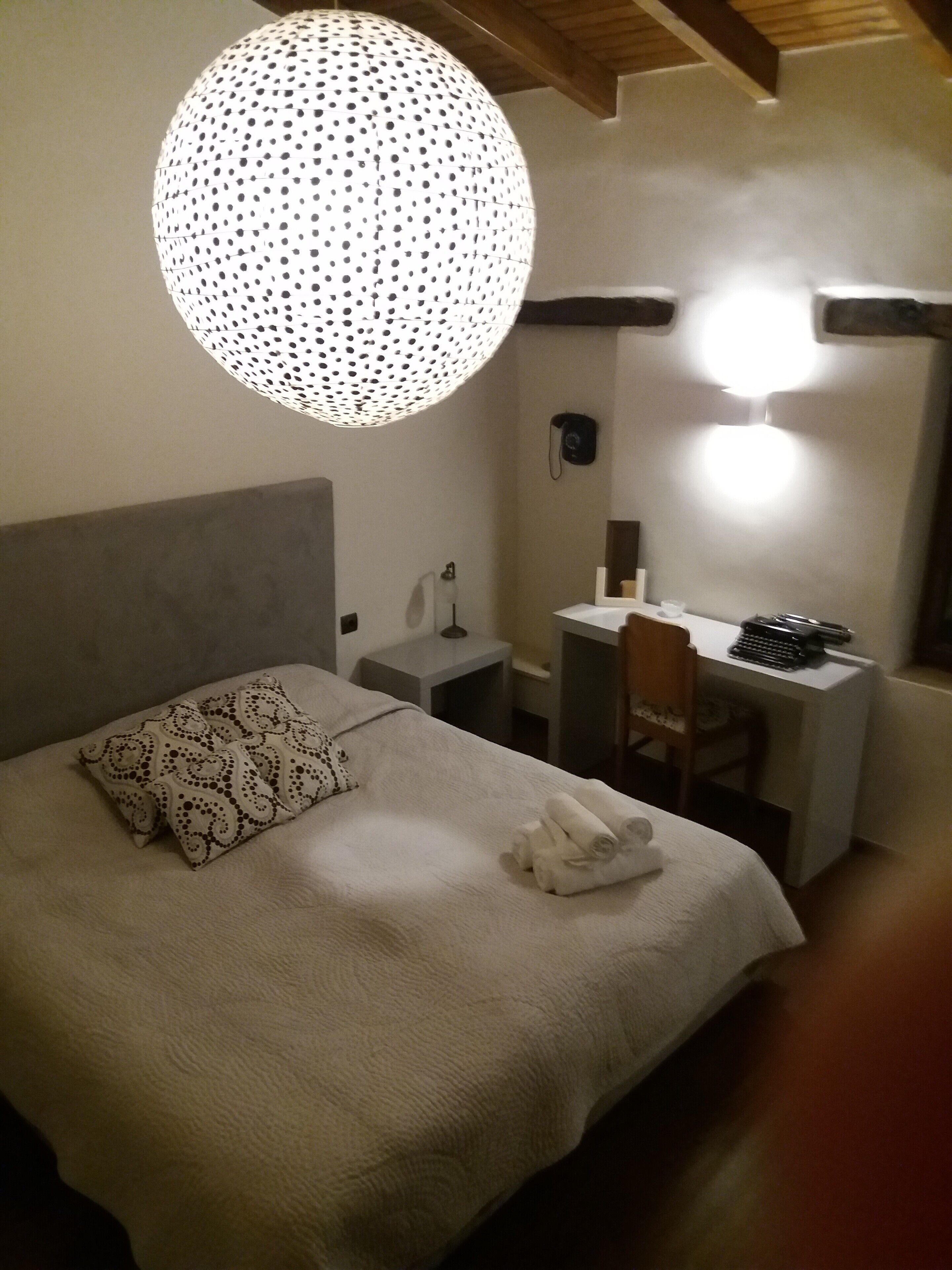 2 chambres, fer et planche à repasser, lit parapluie, Wi-Fi gratuit