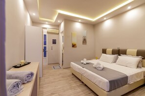 6 多间卧室、客房内保险箱、熨斗/熨衣板、WiFi
