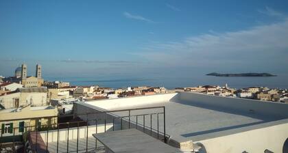 Villa Maria-Syros, Daphne