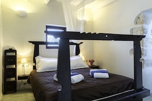 3 bedrooms, soundproofing, iron/ironing board, free WiFi
