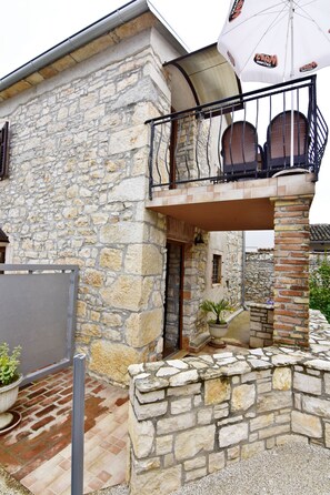 Terrace/patio - Modern air-conditioned apartment Tar-Poreč FIORELA2 swimming pool Wi-fi game room (Tar)