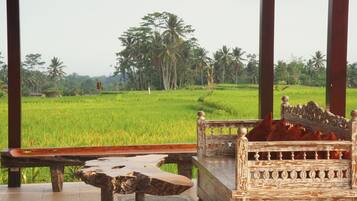 منطقة الجلوس في الردهة
