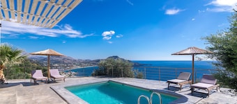 Pyrgos villa 1 ,sea view,pool,South Crete,Plakias