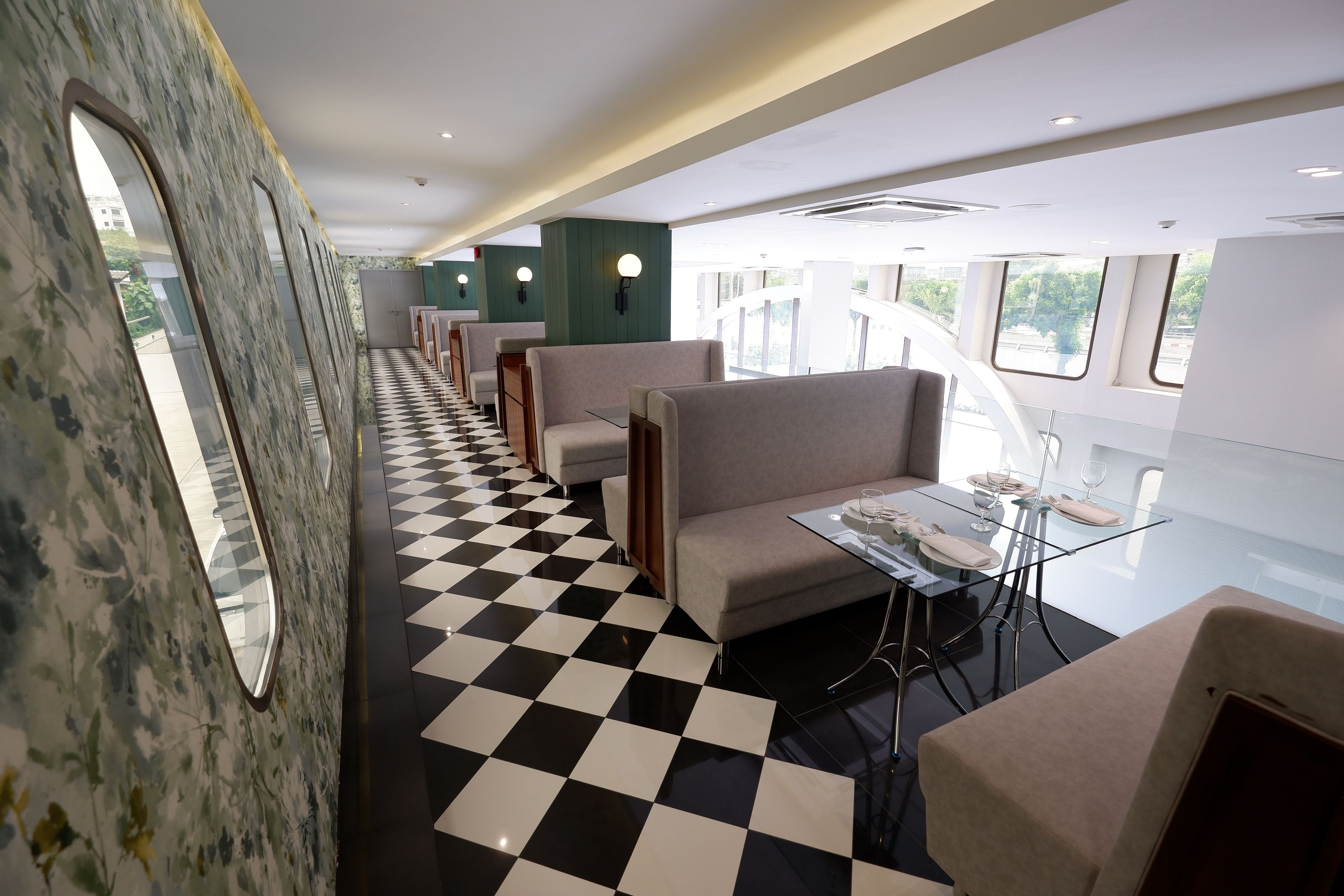 Photo - Justice Hotel