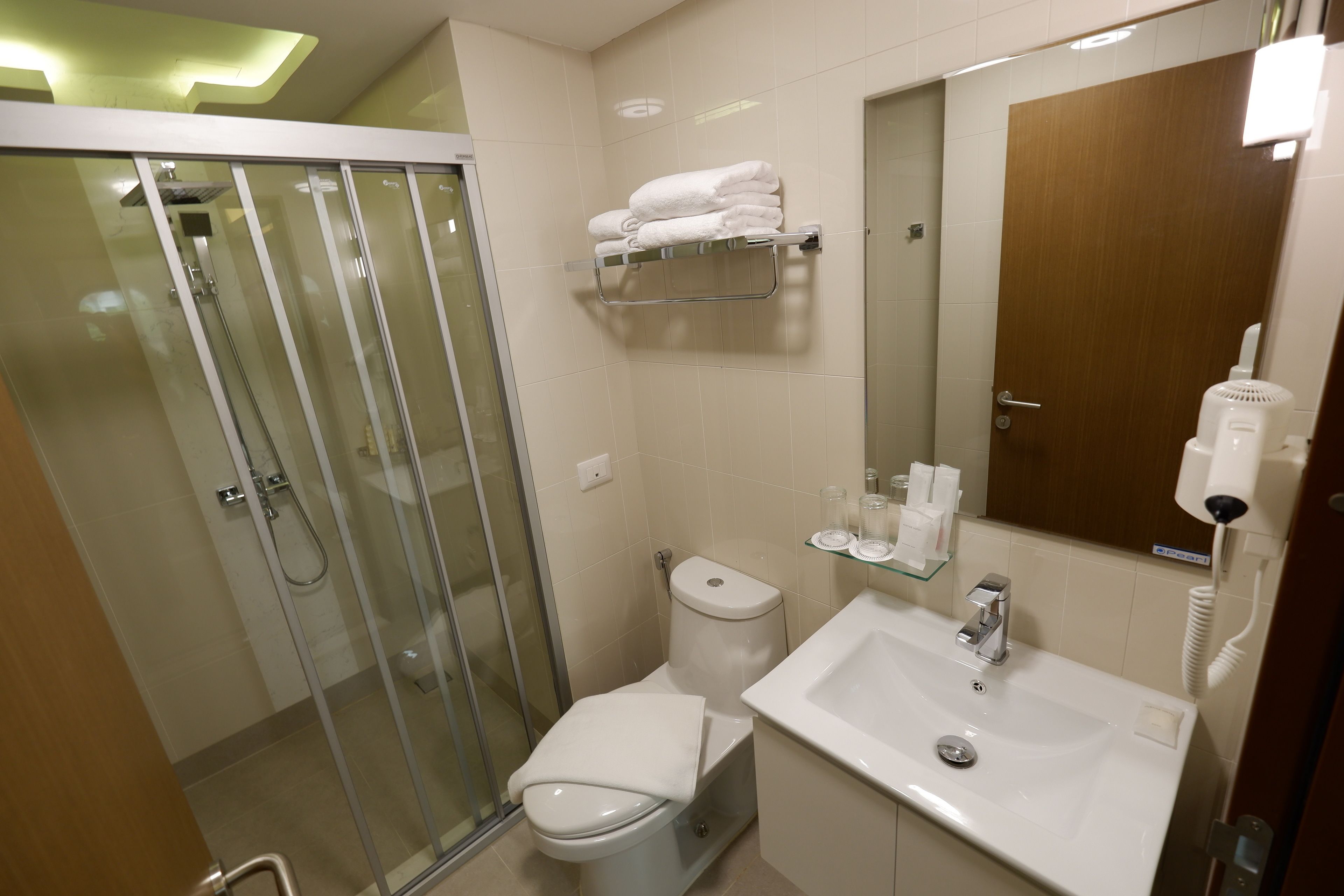 Photo - Justice Hotel