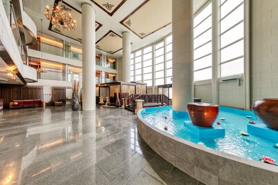 Hotel Lotus Otsu  - Adults Only