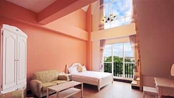 Loft Keluarga | Didekorasi berbeda-beda dan dilengkapi dengan perabotan berbeda-beda