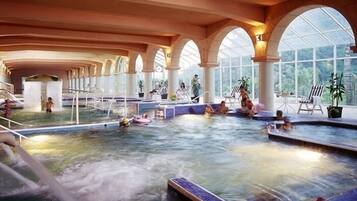 Sauna, steam room