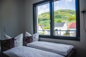 Panoramic Apartment, Mountain View | Minibar, in-room safe, individually furnished, soundproofing - bikehikesleep (Sasbachwalden)