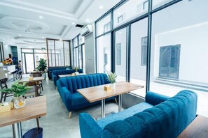 Sala de estar en el lobby