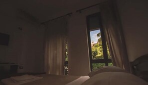Triple Room, Ensuite