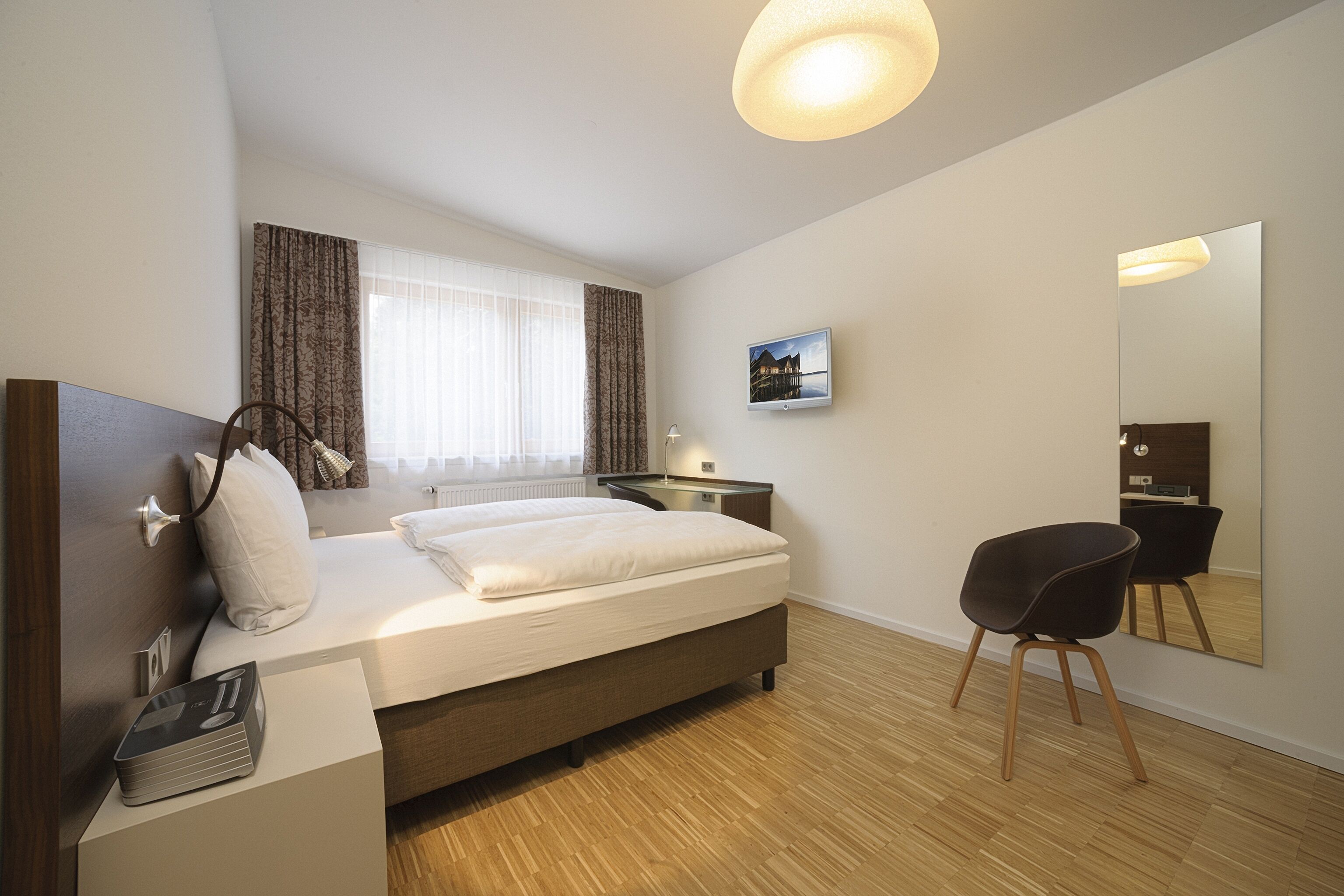 untersee double room | hypo-allergenic bedding, desk, laptop workspace, blackout curtains