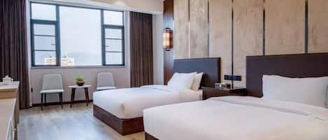 واي فاي مجانًا وملاءات أسرّة