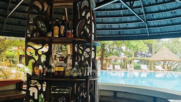 Poolside bar