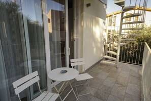 Apartamento, 2 quartos | Sacada
