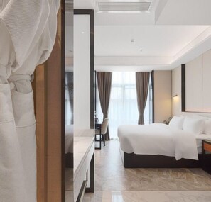 Blackout curtains, free WiFi, bed sheets - Vyluk Hotel Chengdu UESTC (Chengdu)