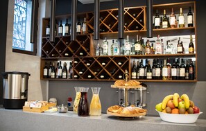 Dining - Silver 39 Corner Hotel (Tbilisi)