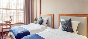 Vyluk Hotel - Chengdu Chunxi Road, No.2 Municipal Taiguli