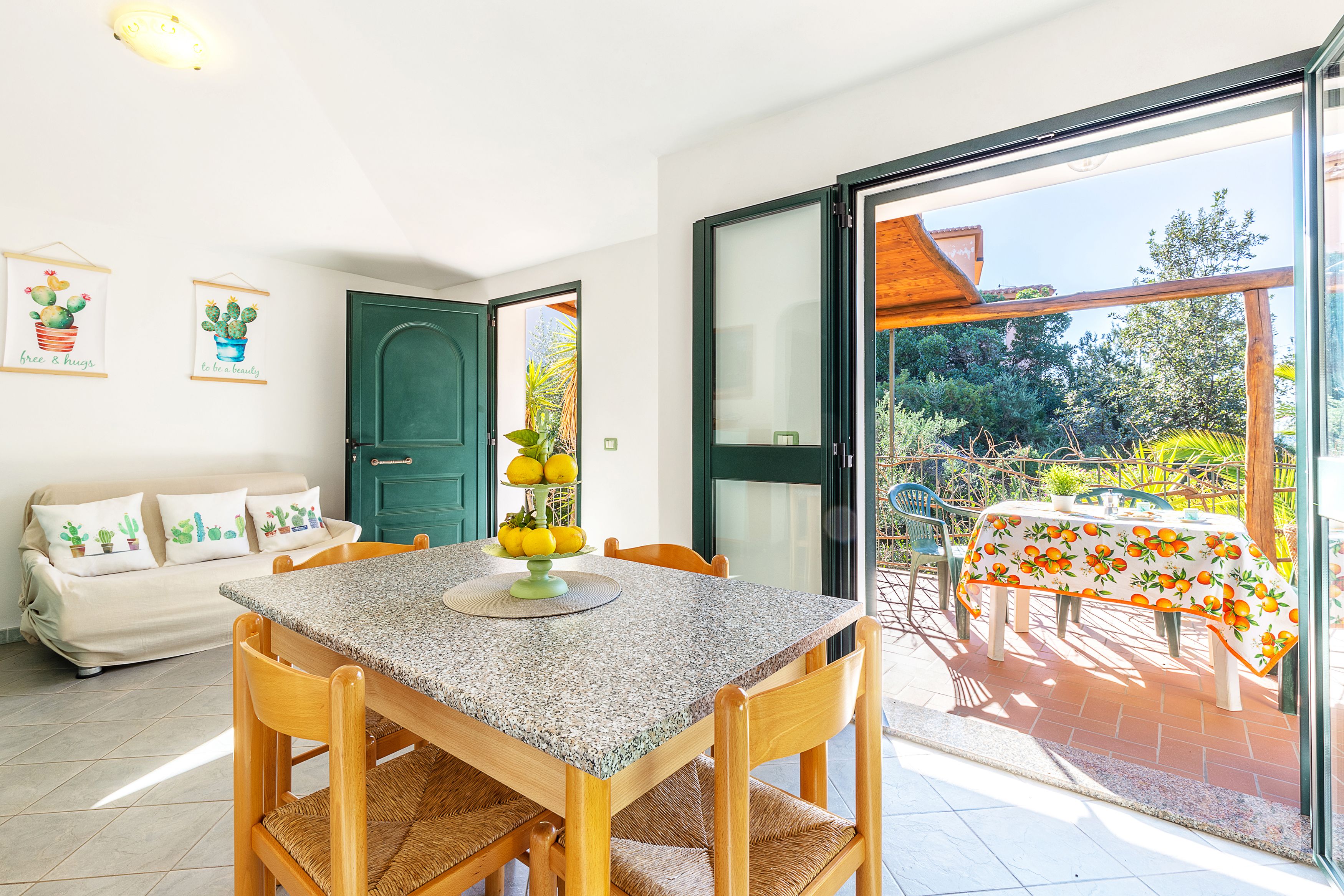 Apartemen, 2 kamar tidur | Makan di kamar