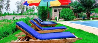 Luxury villa with swimming pool 35 km from Lomé on the road to Kpalimé
