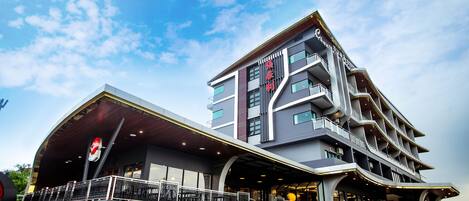 Mặt tiền nơi lưu trú