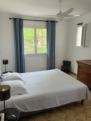 4 Schlafzimmer, Bügeleisen/Bügelbrett, Reisekinderbett, kostenloses WLAN