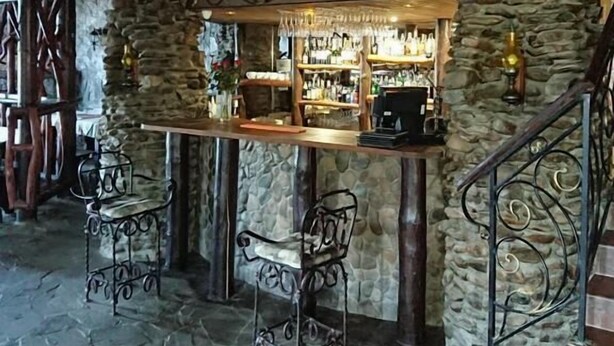 Bar (en la propiedad)