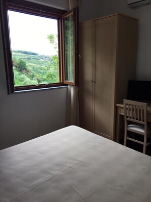 Double Room | In-room safe, desk, blackout drapes, soundproofing - Il Podere dell'Angelo (Belvedere Marittimo)